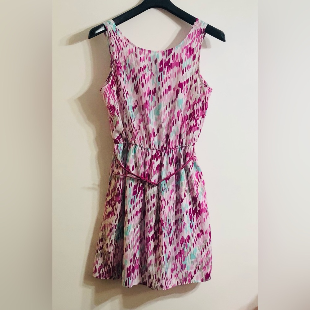 George dress multi color belted lining sleeveless pull over. L